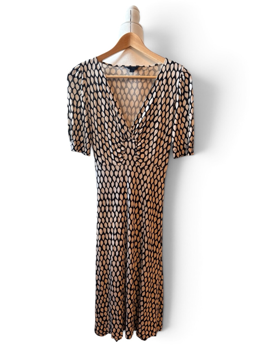 Banana Republic Beige and Black Printed V-Neck Midi Dress